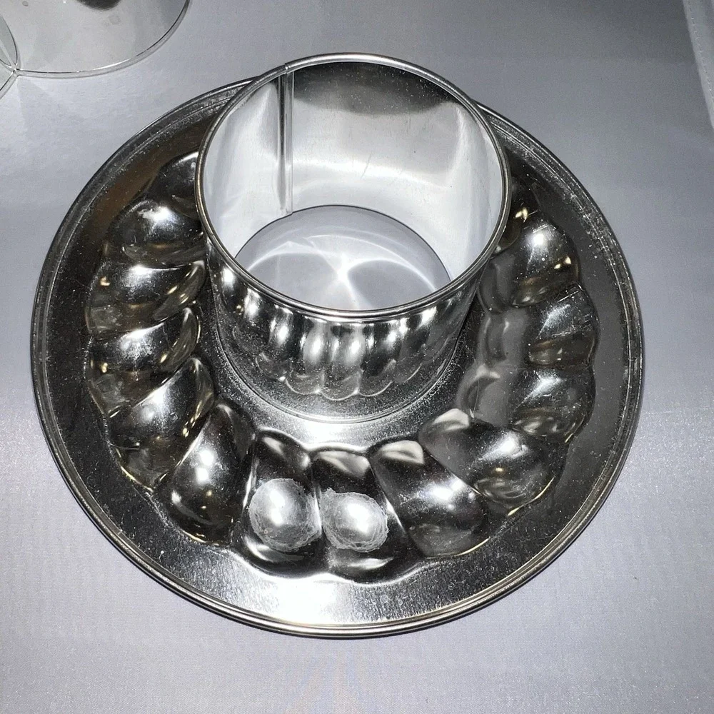 Pampered Chef Springform Pan Set #1540 Heart Circle Round Cake Metal 4 Pc
